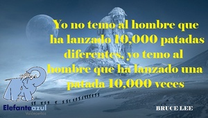 Frase del día Elefante Azul Valdepeñas
