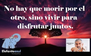 Frase del día Elefante Azul Valdepeñas