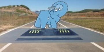 ¿Farolas iluminadas por el paso de vehículos?